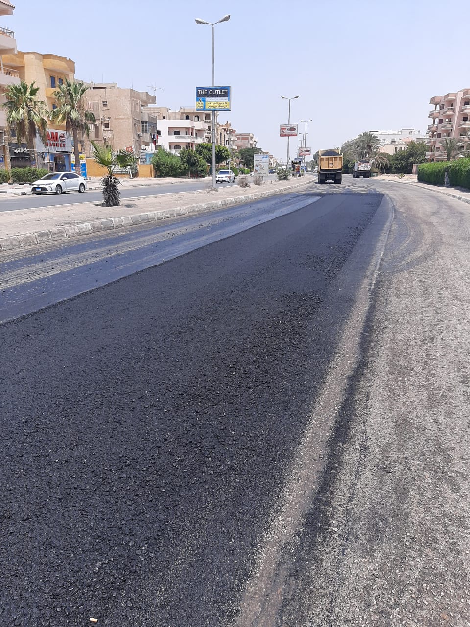 الإسكان : رفع كفاءة وتطوير الطرق بالحي الثالث بالعاشر من رمضان