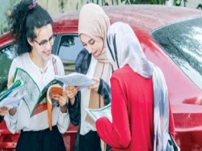 طلاب الثانوية العامة 