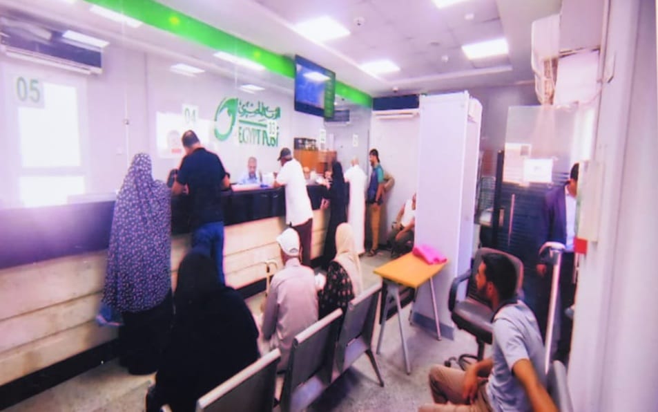 شعيب يشيد بأنشاء وتطوير 10 مكاتب بريد بمدن مطروح 