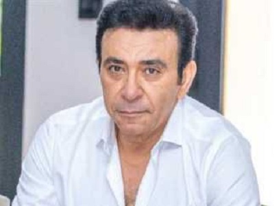 الإعلامي عاطف كامل