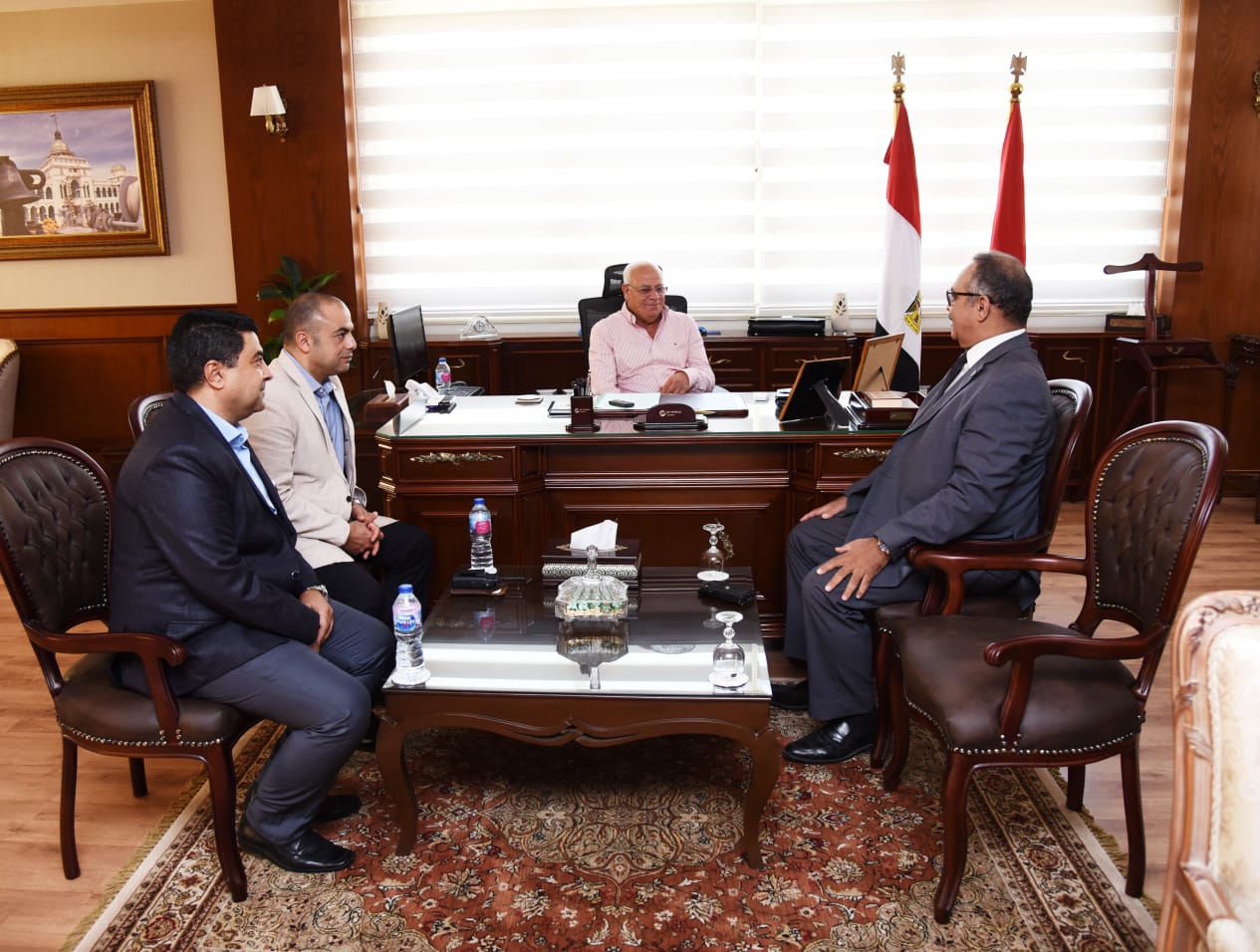  محافظ بورسعيد يستقبل رئيس مجلس إدارة شركة تاون جاس