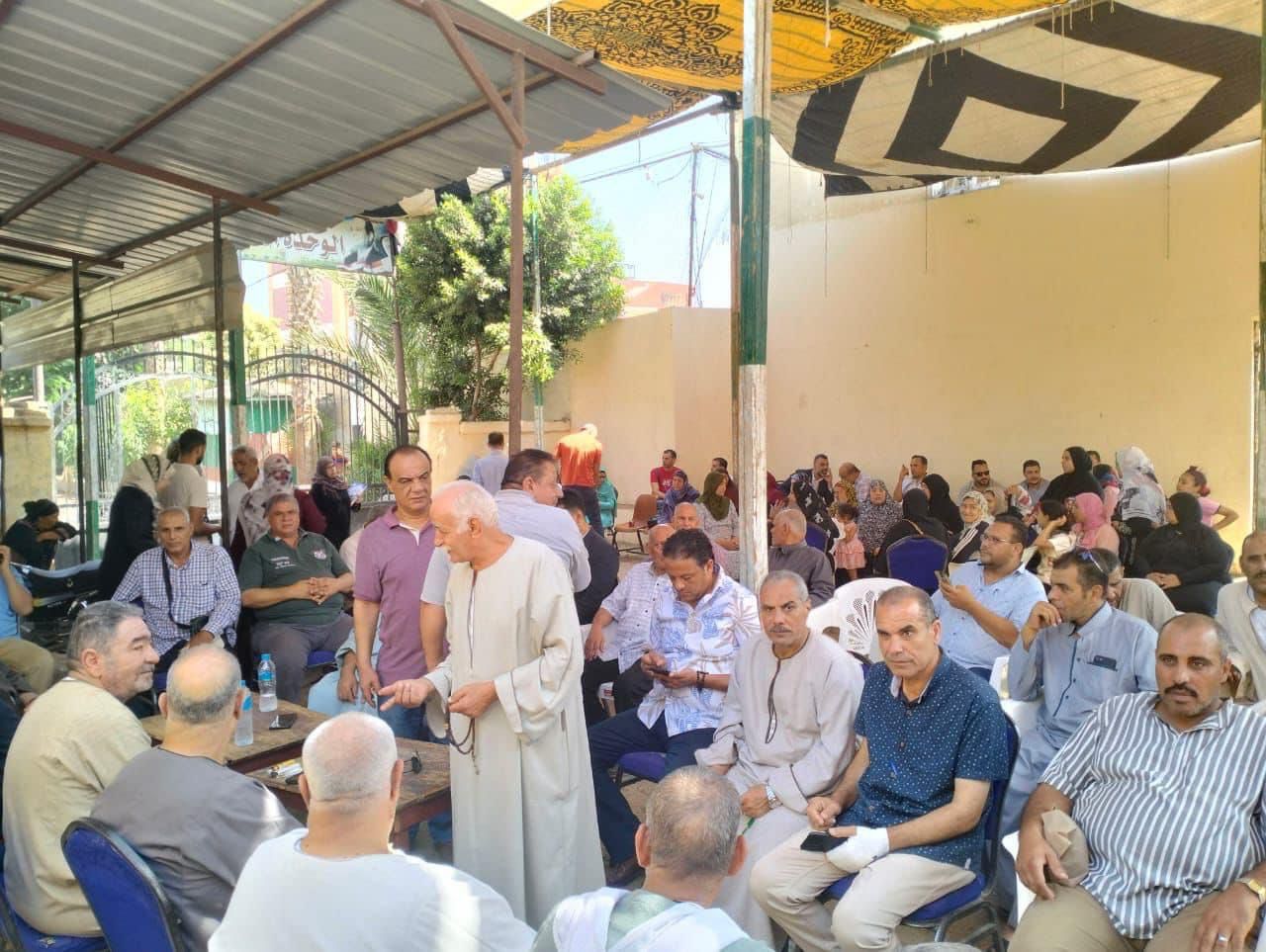 الآلاف من أعضاء حزب مستقبل وطن يوثقون توكيلات تأييد ترشيح الرئيس 