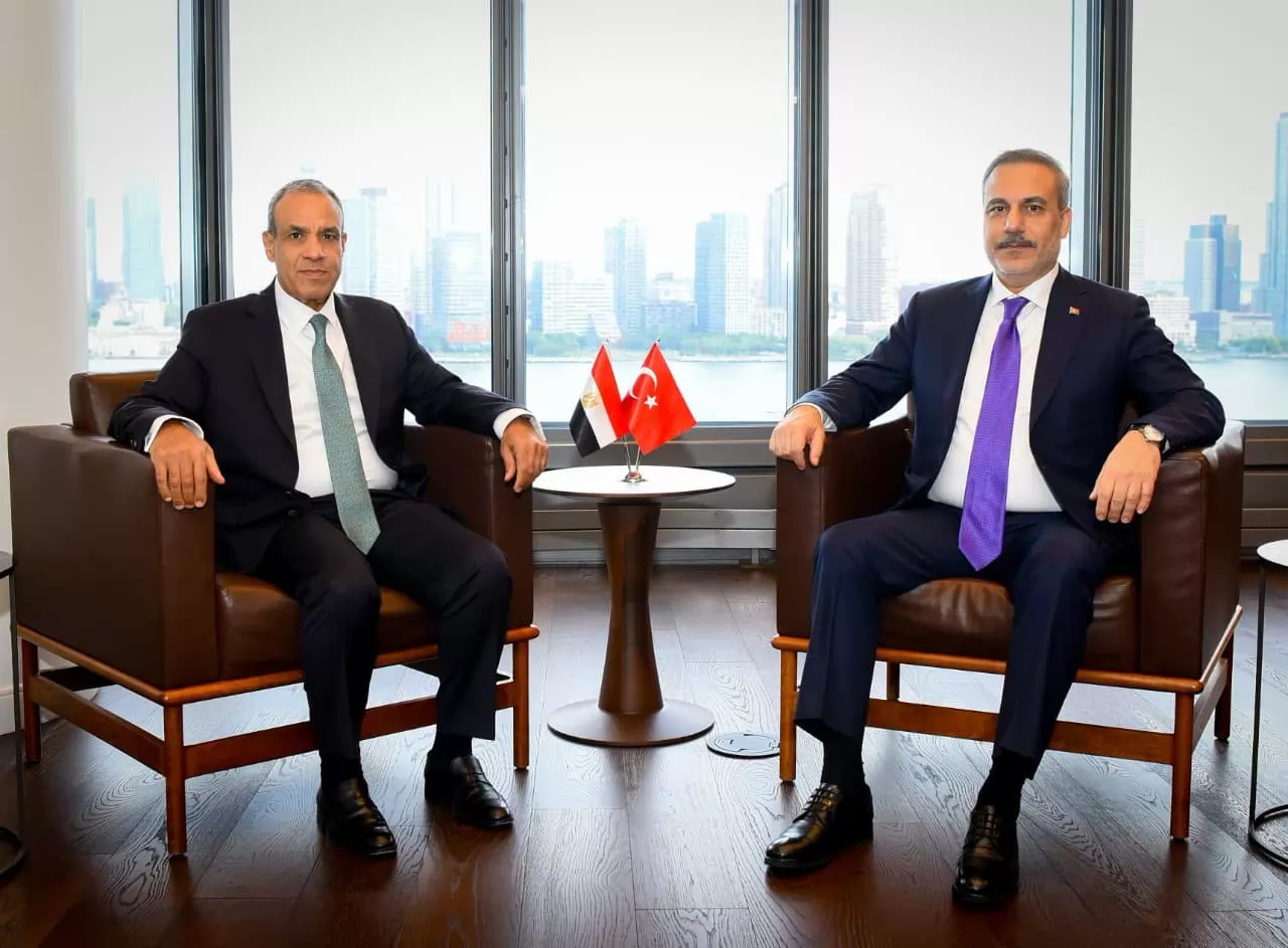 الدكتور بدر عبدالعاطي ووزير خارجية تركيا