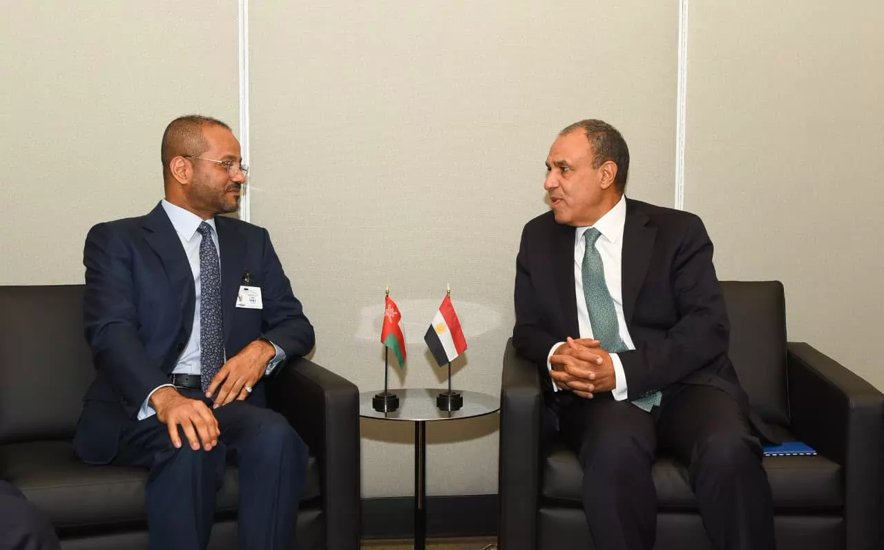 وزير الخارجية بدر عبدالعاطي ونظيره العماني