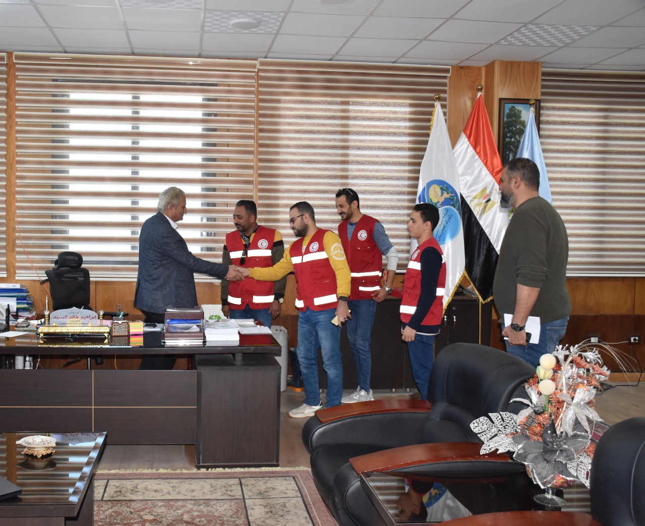 بروتوكول تعاون بين مياه مطروح والهلال الأحمر لتلقي لقاح كورونا