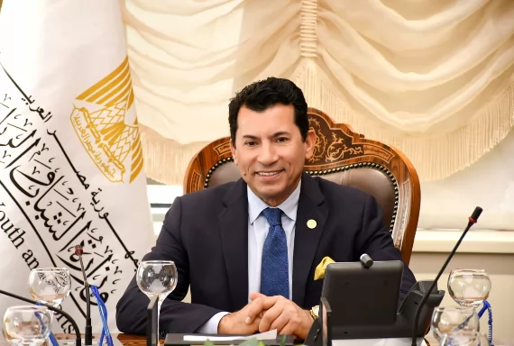 الدكتور اشرف صبحي وزير الشباب والرياضة