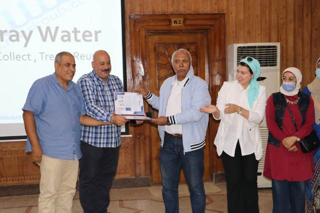  المهندس  جمال طلعت و والمهندس محمود مخلوف