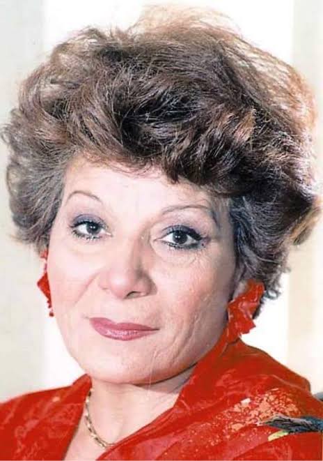 الفنانة عايدة عبد العزيز