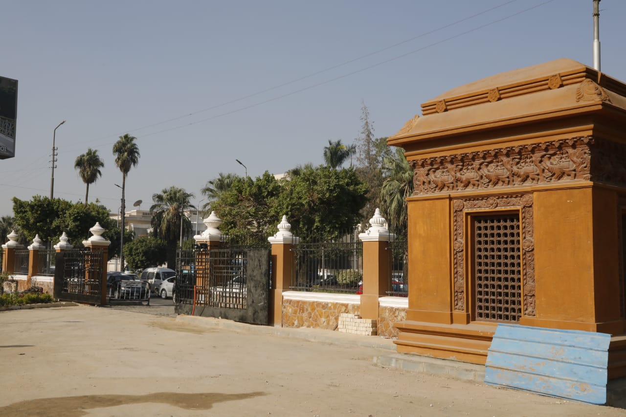 وزير الآثار يستقبل لجنة ثقافة النواب بقصر البارون لمتابعة أعمال تطويره بتكلفة ١٠٠ مليون