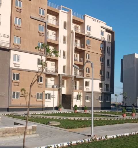 الإسكان تعرض كشف إنجازتها فى مشروعات العبور الجديدة لعام 2021.. بالصور والأرقام
