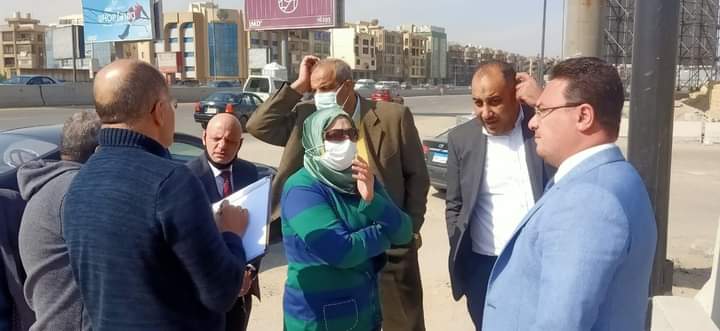نائب محافظ القاهرة تتابع تطوير محور الزهراء
