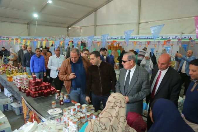 محافظ كفرالشيخ  السلع الغذائية  معارض 
