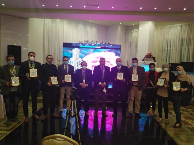 مؤتمر قسم الأمراض الصدرية بجامعة المنصورة لمحاربة كوفيد 19.. بالصور