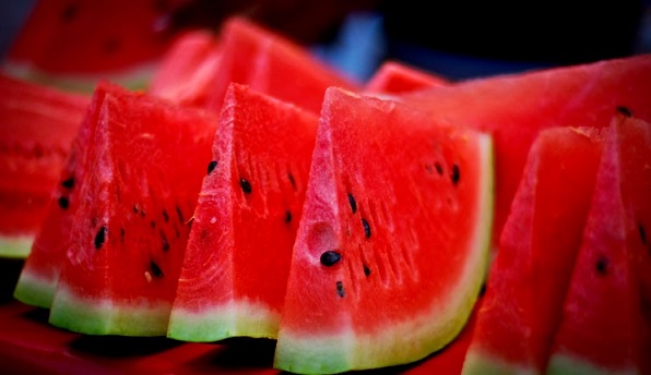 فوائد واضرار البطيخ