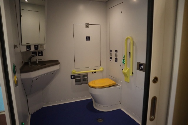  النقل :اطلاق التشغيل التجريبي لقطارات تالجو الاسبانية الفاخرة بدون ركاب..صور