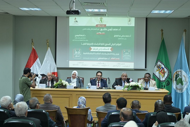 الدكتور محمد سامي عبد الصادق