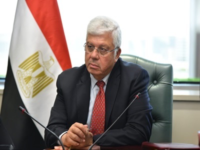  الدكتور أيمن عاشور وزير التعليم العالي والبحث العلمي