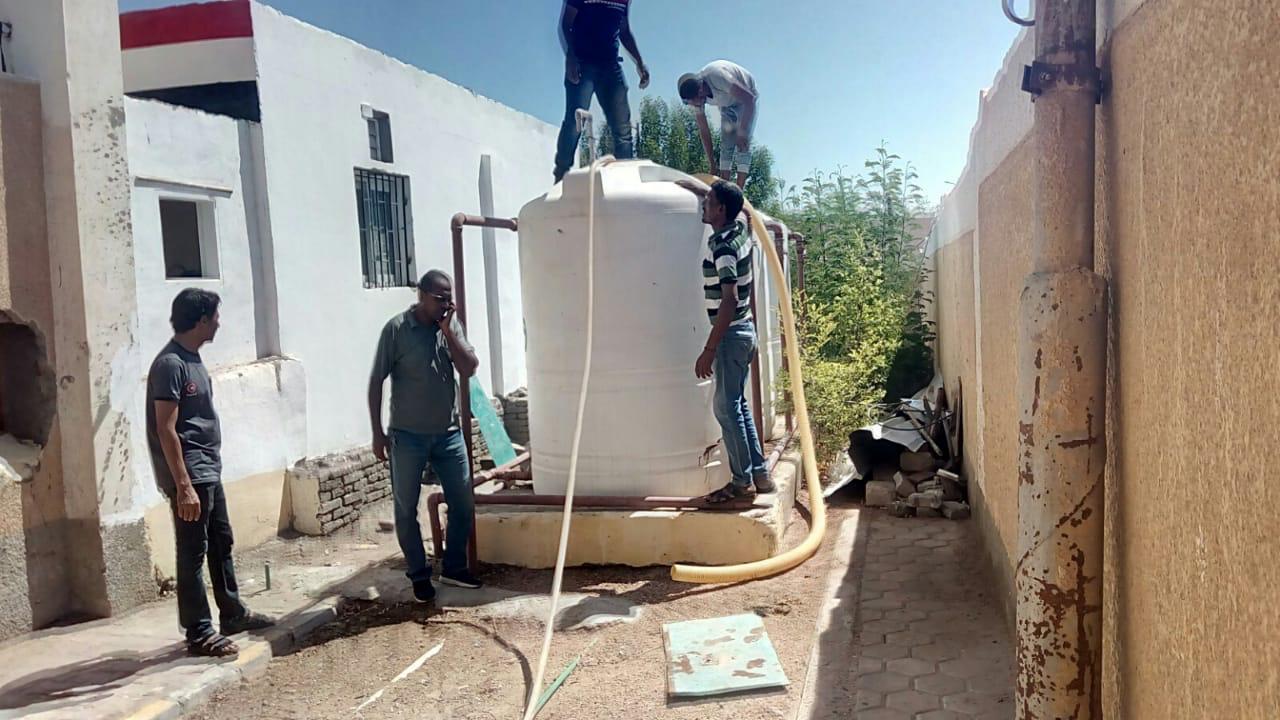 مياه البحر الاحمر تطهر خزانات المدارس و المعاهد الازهرية