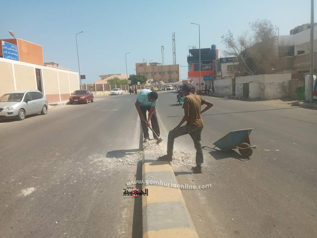 من أجل ذوى الهمم إنشاء ممرات بشارع العاشر من رمضان بمدينة القصير