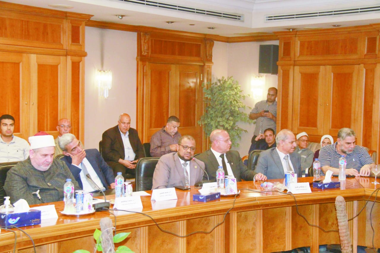 فى‭ ‬احتفالية‭ ‬رائعة‭ ‬بذكرى‭ ‬مولد‭ ‬النبى‭ .. ‬بصالون‭ ‬‮