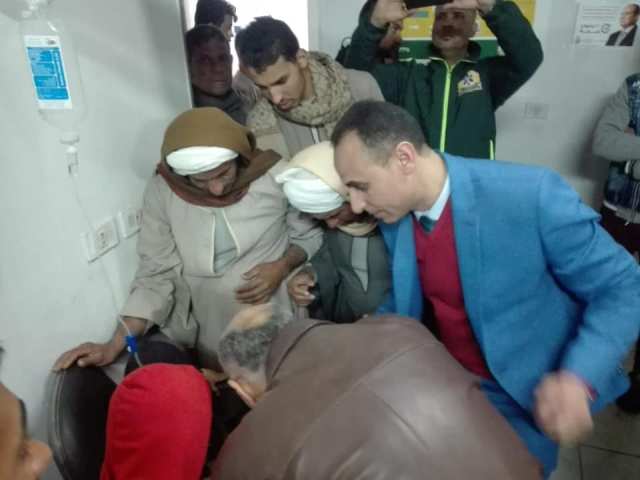 بالصور.. تسمم 66 تلميذا بعد تناول وجبة غذائية داخل كنيسة عرابة ابو عزيز بسوهاج