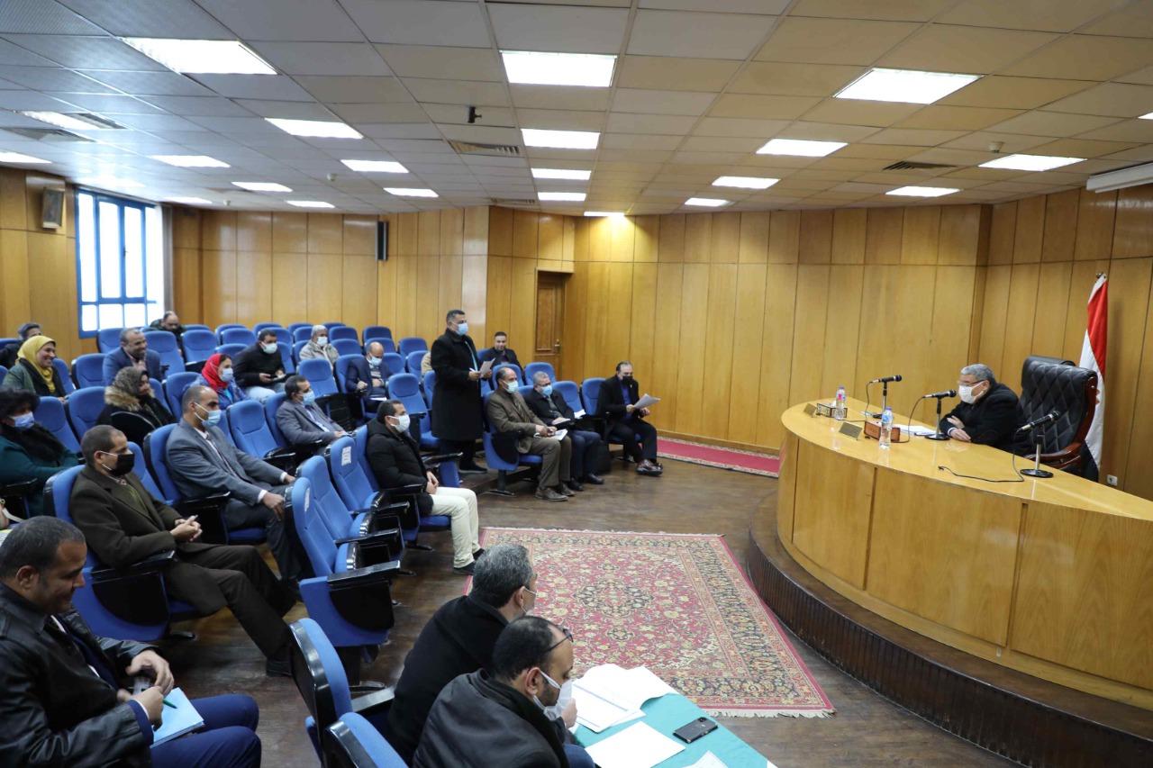 محافظ المنيا : انشاء مواقف سيارات واسواق بقرى حياة كريمة