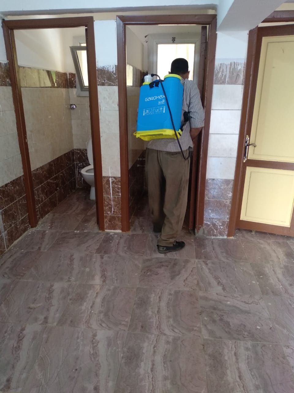 تعقيم وتجهيز اللجان بالقاهرة  ورفع درجة الاستعدادات  لمواجهة سوء  الاحوال  الجوية 