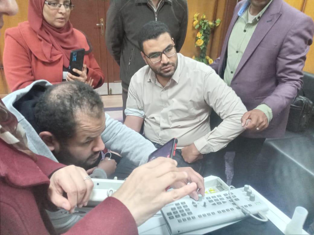 ختام ورشة كلية العلاج الطبيعي بجامعة جنوب الوادى ..صور           