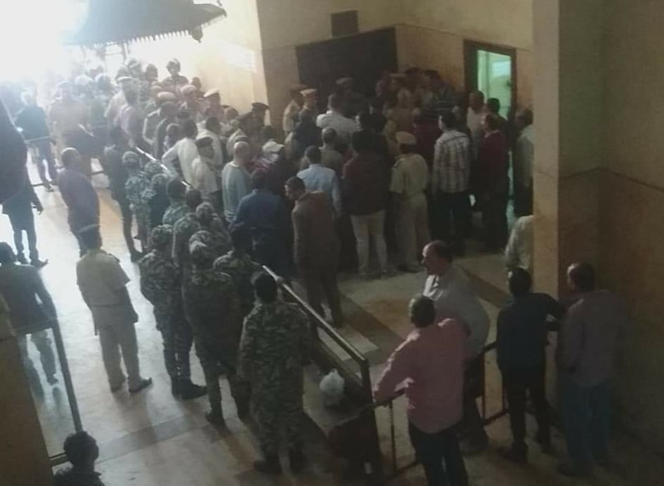 راجح قاتل .. محافظ المنوفية يتفقد ديوان المحكمة أثناء إنعقاد الجلسة الثانية