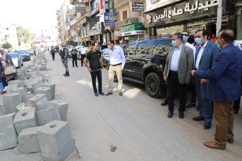 محافظ المنوفية  يتفقد محطة رفع كفر العامرة و مدرسة برهيم الاعدادية و الموقف النموذجى الجديد بمدخل مدينة منوف .. صور 