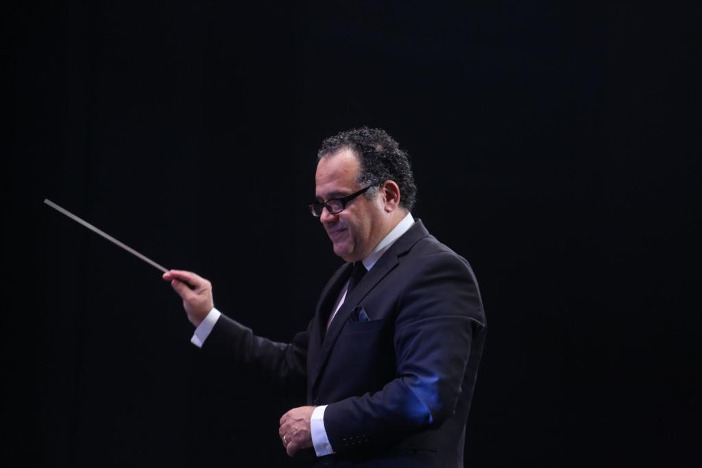   الوان غنائية متنوعة لكارول سماحة ومحمد محسن 