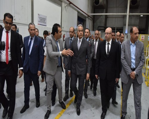 وزير العمل يشهد ختام مُبادرة 