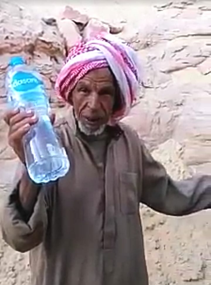 ما تركه الفرس أخفاه الرومان في بطن الجبال العذبة منذ ٣٠٠٠ آلاف عام تشفى من الأمراض بالوادى الجديد.. صور