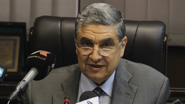 الدكتور محمد شاكر- وزير الكهرباء والطاقة المتجددة