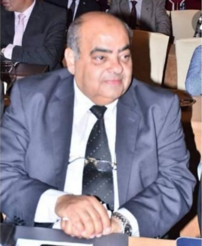 الدكتور محمد العربى 