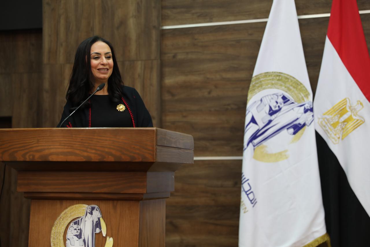 مايا مرسى تشهد حفل ختام برنامج تدريبي لتطوير صناعة المخبوزات 
