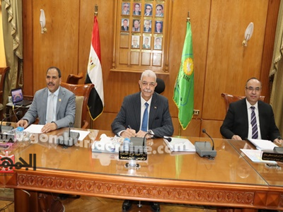 مجلس جامعة المنوفية برئاسة الدكتور أحمد القاصد رئيس الجامعة