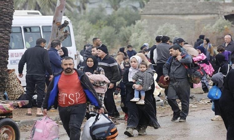 تصعيد خطير في غزة: الاحتلال يواصل القصف والإخلاء القسري