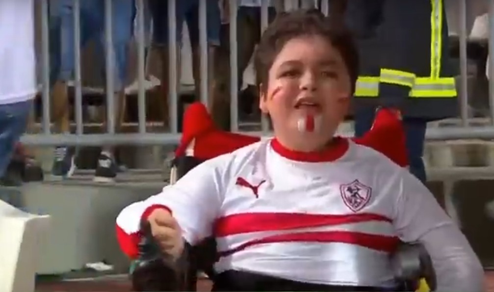 بالصور ..  فرحة عارمة بستاد برج العرب عقب تتويج الزمالك بطلا للكونفدرالية 