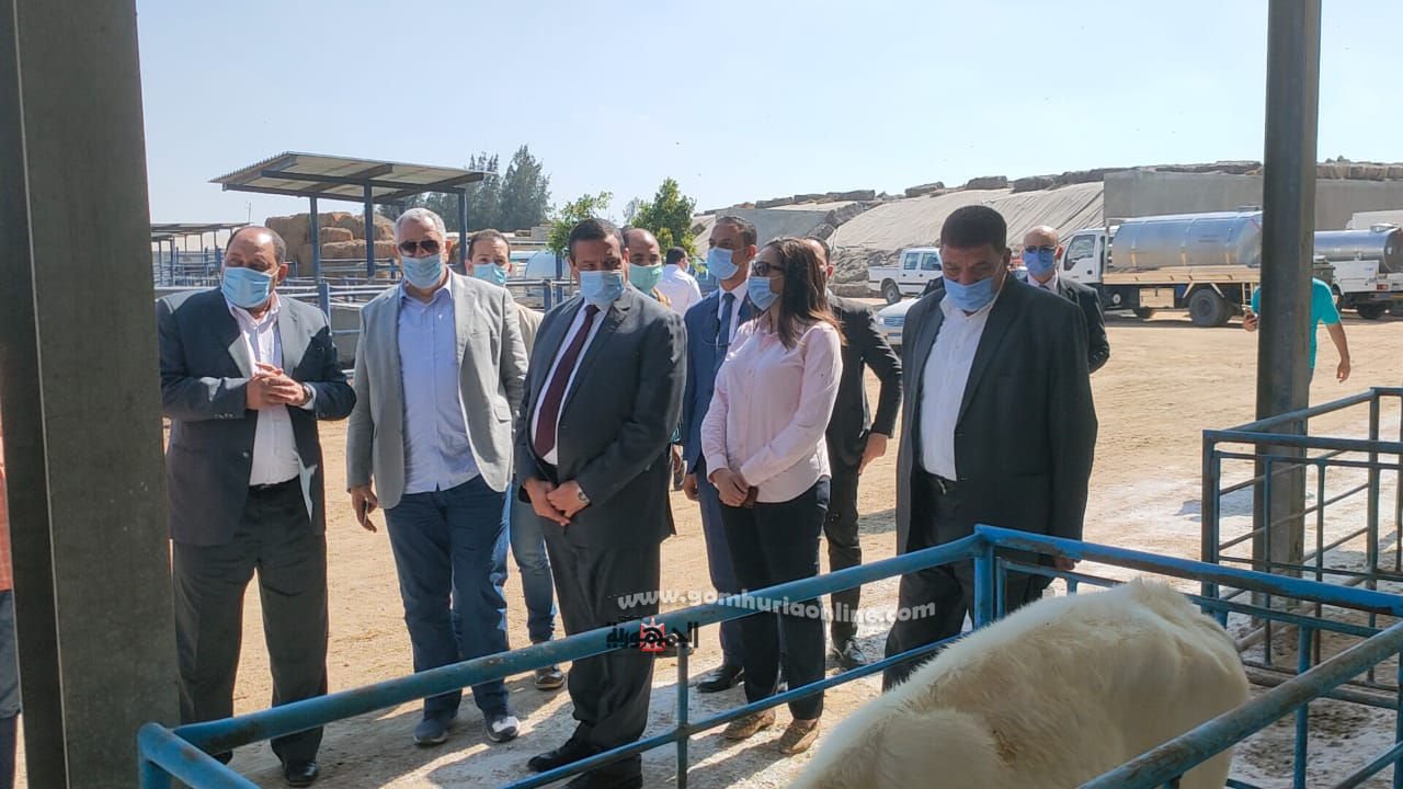 وزير الزراعه بالبحيرة.. انشاء مصانع جديدة ومشروعات صغيرة ومتوسطة لخدمه الانتاج الزراعى 