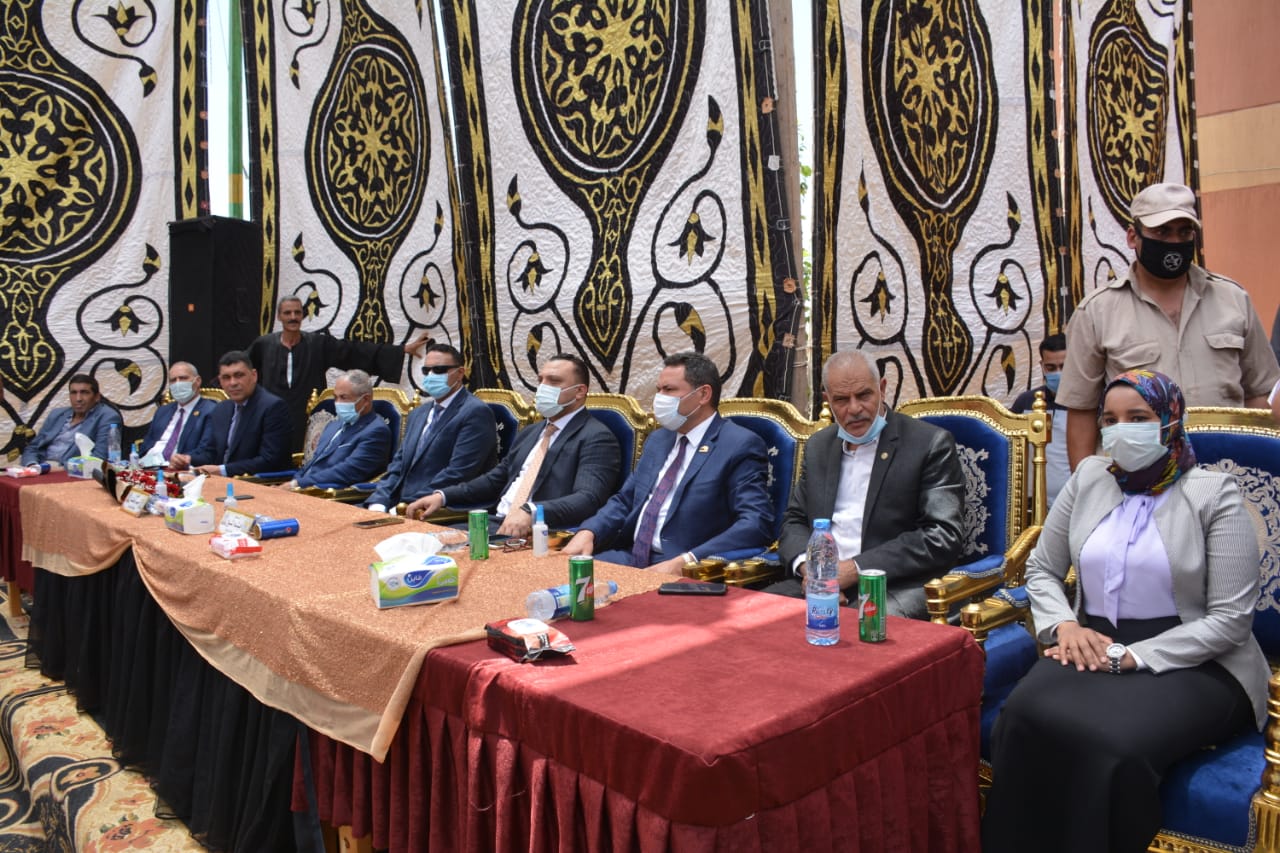 محافظ الدقهلية يفتتح مشروعات بالمقاطعه السنبلاوين بتكلفة 15 مليون جنيه بمشاركة المجتمع المدني