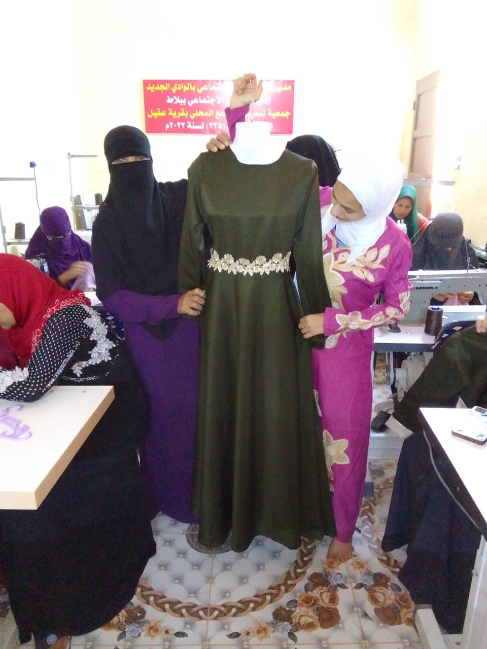 حصر وتسجيل عمالة غير منتظمة.. و برامج تدريبية  بالوادى الجديد