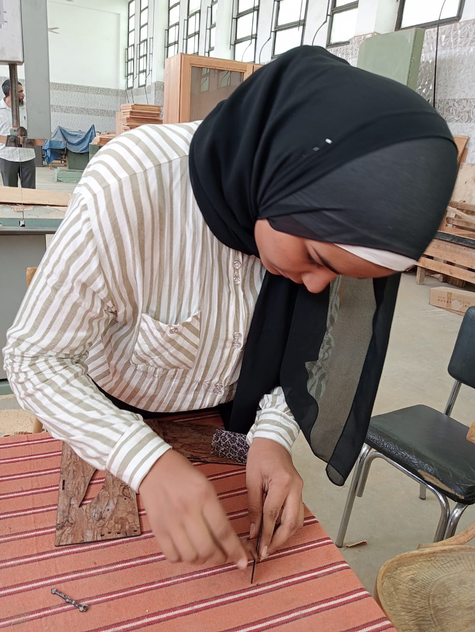حصر وتسجيل عمالة غير منتظمة.. و برامج تدريبية  بالوادى الجديد