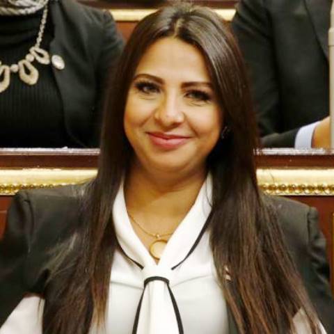 نشوي الشريف