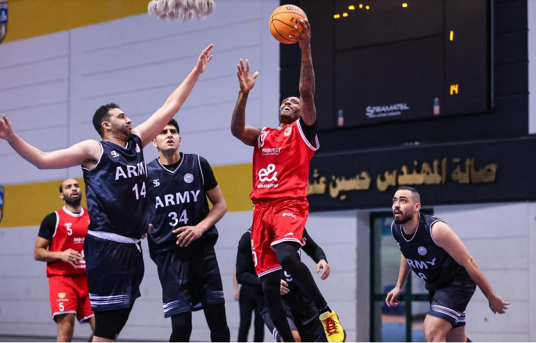الأهلي  والاتحاد 