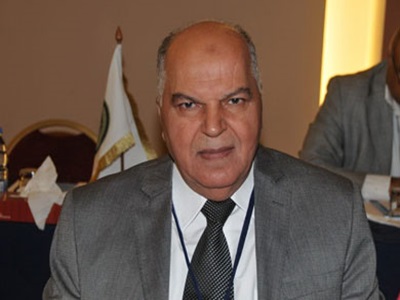 خلف الزناتي نقيب المعلمين 