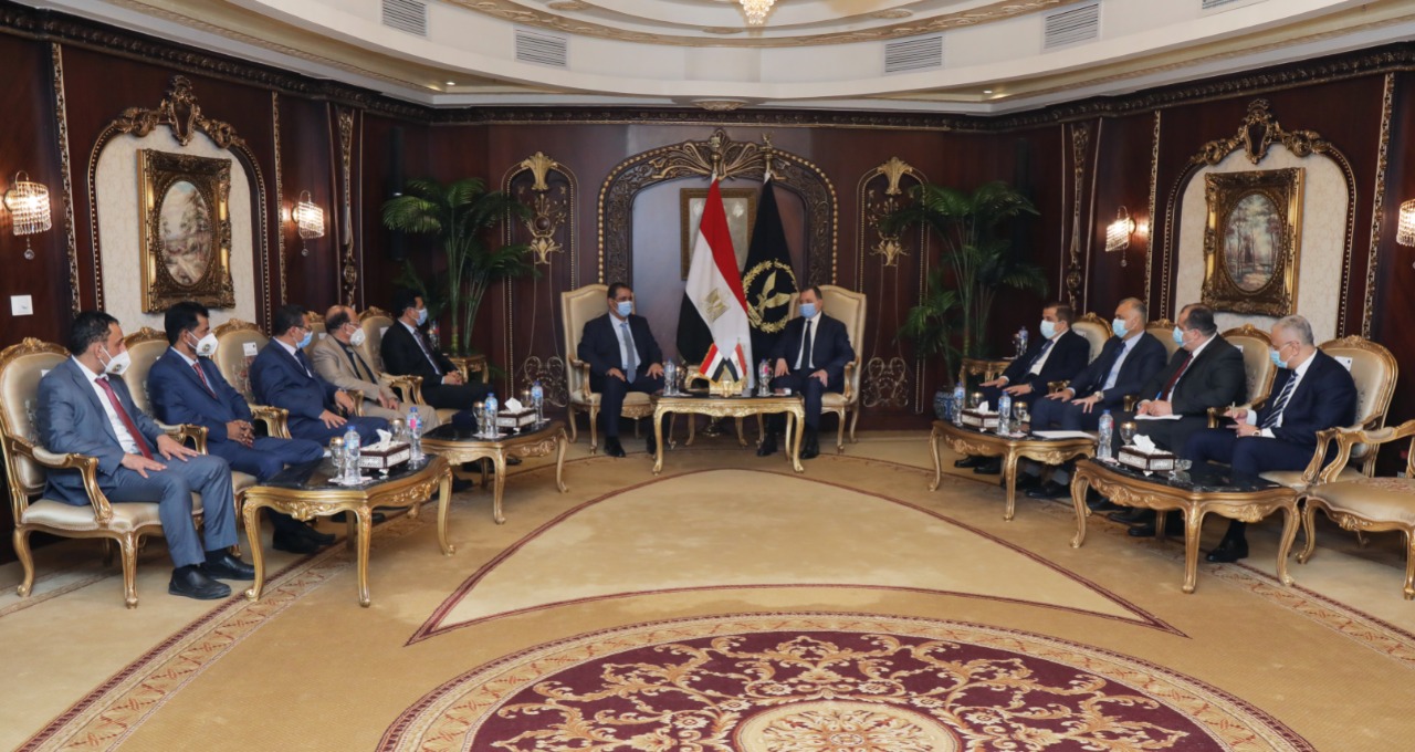 وزير الداخلية : تبادل الرؤى الأمنية المتصلة بمكافحة الإرهاب والتطرف على المستوى الإقليمى