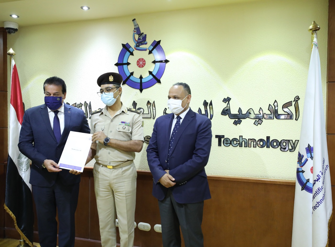 طبخ صحي وآمن ..  فرن ضغط  يحصد فضية  معرض الابتكار  الدولى ٢٠٢١