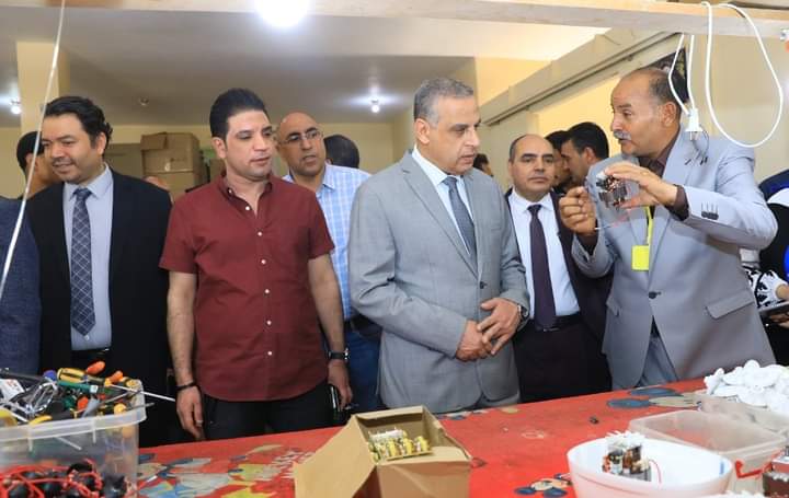 محافظ سوهاج يتفقد المنطقة الصناعية بالمدينة الجديدة..صور