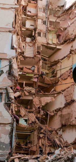 حبس المقاول المسئول ومالك سطح عقار الإسكندرية 